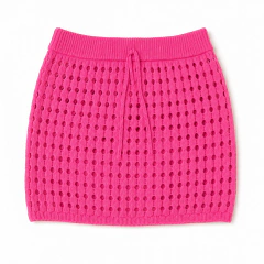 Saia Curta de Tricô Mare Mio na cor pink em fundo branco, destacando a cor intensa e a modelagem ajustada.