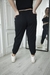 JOGGER GABARDINA CON PUÑO NEGRO