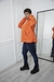 MAXI HOODIE CON PIEL NARANJA en internet