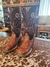 Bota Texana Masculina Estilizada Avestruz em Couro Bovino Bico Quadrado Salto Carrapeta Bordo Tribal - Marabull Boots Country Fashion