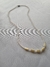 Collar básico blanco