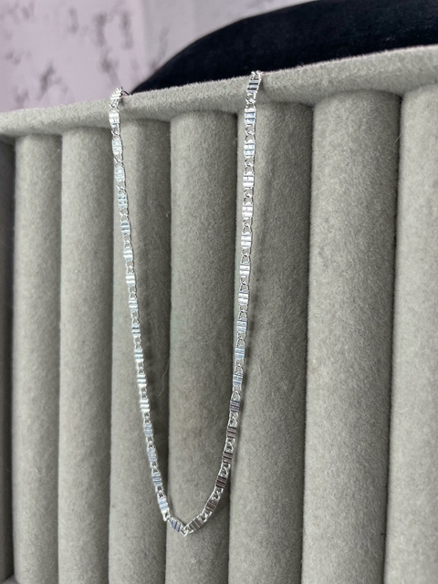 Cordão masculino Eber