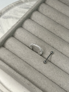 Piercing Conch na internet