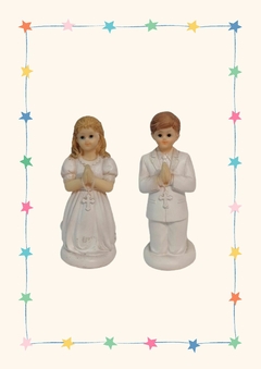 FIGURA ARRODILLADA DE COMUNION 14cm