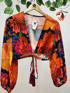 CROPPED POMPOM - EVONKS OFICIAL 