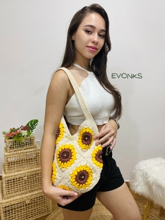 BOLSA SQUARE GIRASSOL EM CROCHE - comprar online