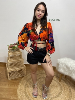 CROPPED POMPOM - EVONKS OFICIAL 