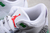 Imagem do Air Jordan 3 "Lucky Green"