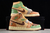 Air Jordan 1 Mid x Zion Williamson "Brown Voodoo Doll" na internet
