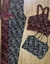 Top + calça cintura alta empina losangos preto branco - Lolla Fitness Club