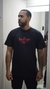 Camiseta Invencível na internet