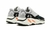 Adidas Yeezy 700 Wave Runner na internet