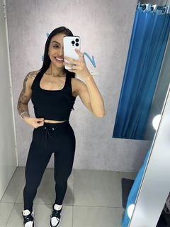 Conjunto legging Yas tradicional na internet