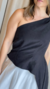 Blusa Elise na internet