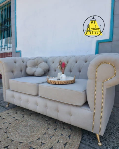 Chesterfield (dos cuerpos) en internet