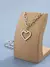 Collar de cadena colgante de corazón en internet