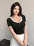 Camiseta Coquette con bordado - comprar en línea