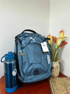 Mochilas Americanas marca Pumas