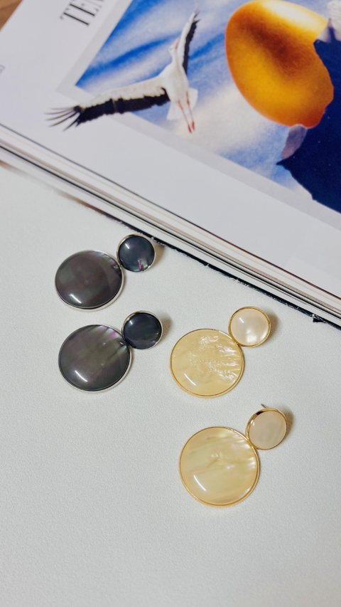 Brinco Duas Madrepérolas