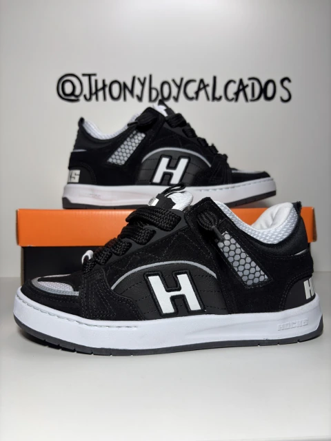 Tênis Hocks Bold Petitpoa Preto Branco