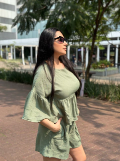 Conjunto Amélia Verde na internet