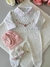 Saída Maternidade Bianca - Branca/Rosa - comprar online