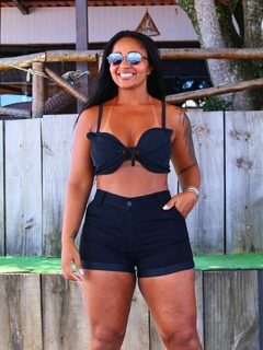 SHORT JEANS PRETO na internet