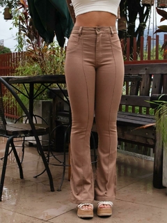 CALÇA FLARE - comprar online