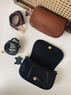 Bolsa transversal (Preto) na internet
