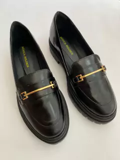 Mocassim Tratorado com detalhe em fivela (Preto) - comprar online