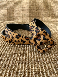 Cinto couro animal print (onça)