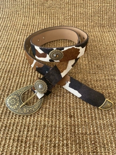 Cinto com aplicações animal print vaca (branco/preto/marrom) - comprar online