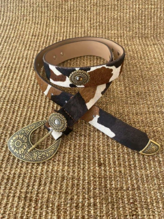 Cinto com aplicações animal print vaca (branco/preto/marrom) - comprar online