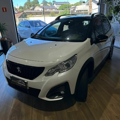 Peugeot 2008 - 2022 na internet