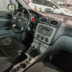 Ford Focus | 2012 - Autoshopp Veículos