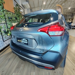 Nissan Kicks SL | 2017 na internet