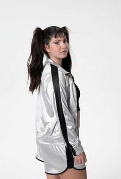 Short Seeker (Plata - Negro) en internet