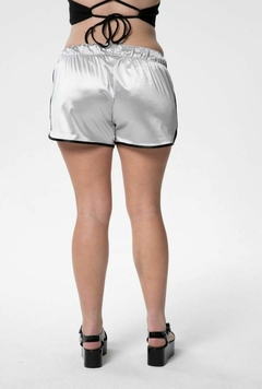 Imagen de Short Seeker (Plata - Negro)