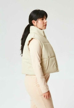 Chaleco Larissa (Camel) | BUDDIES