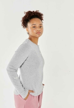 Remera Vince (Crudo - Gris) | BUDDIES en internet
