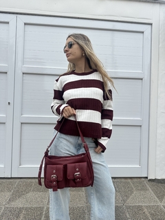 Sweater rayado bordo en internet