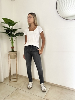 Jean chupin gris - Topacio Clothing