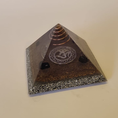 ORGONITA DE 10CM ENCHAPADA EN FORMA DE PIRÁMIDE - comprar online