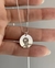 COLAR PERSONALIZADO DESENHO CRAVADO REDONDO 21 mm PRATA - comprar online