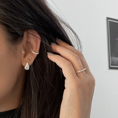 Piercing fake cravejado na internet