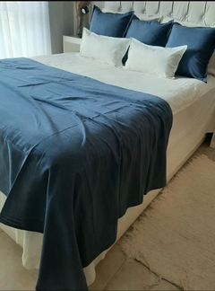 Pie de cama King en internet