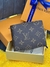 Carteira de Couro Louis Vuitton na internet