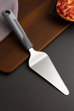 Espatula Triangular Dentada con Mango de Goma - comprar online