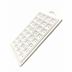Molde Para 32 Ravioles en internet