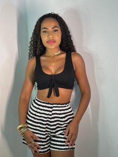 CONJUNTO SHORT LISTRA P&B + TOP CANOA
